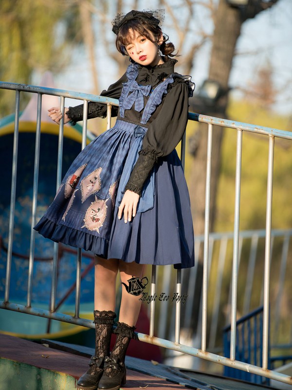 No One Lives Gothic Jumperskirt No One Lives Gothic Jumperskirt