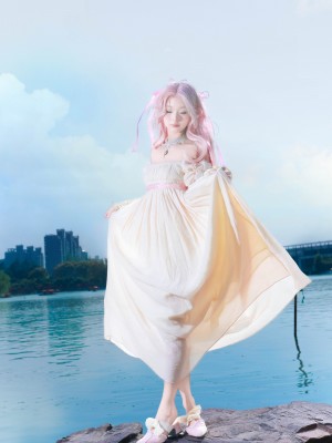 Elegant White Empire Lolita Dress