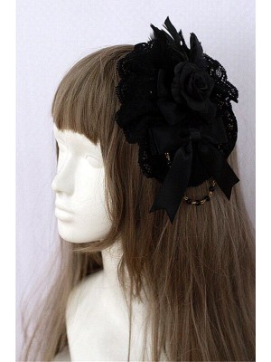 Flower-choosing Girl Hair Clip