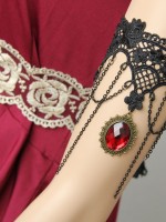 Gothic Race Red Diamond Armband Gothic Race Red Diamond Armband