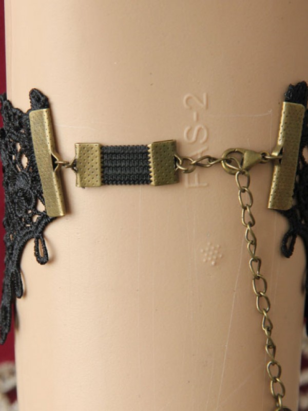 Gothic Race Red Diamond Armband Gothic Race Red Diamond Armband