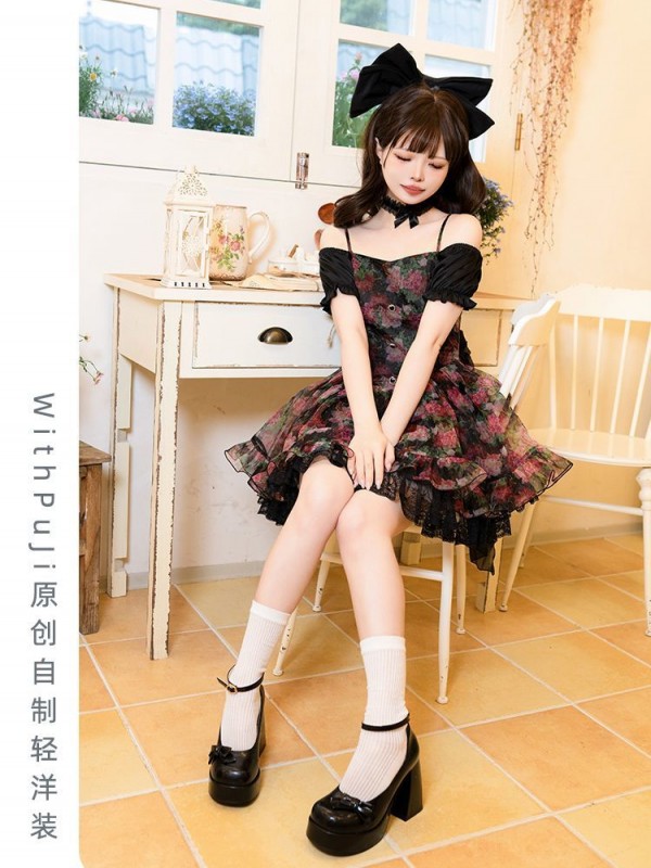 Sweet Floral OP Lolita Suspender Dress Sweet Floral OP Lolita Suspender Dress