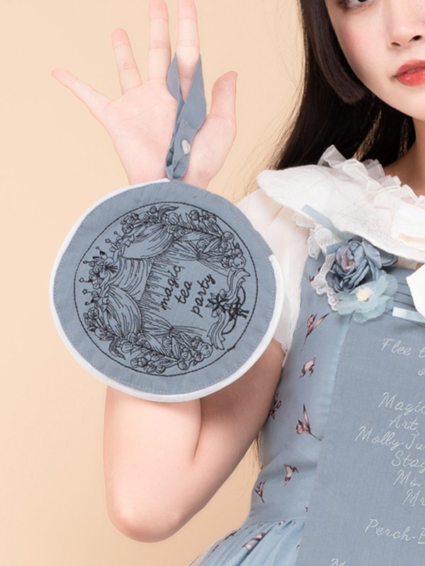 Magic Teaparty - Box Theatre Purse Magic Teaparty - Box Theatre Purse