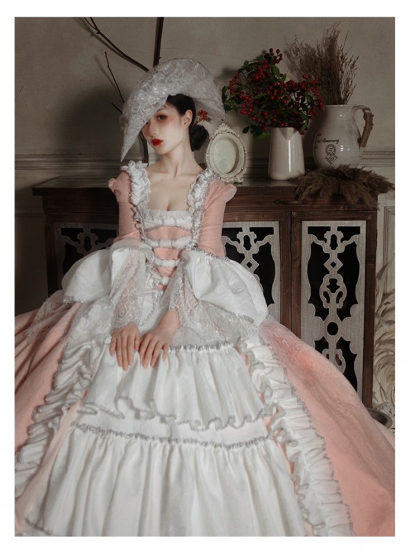 Mrs Pompadour Elegant Vintage Gown One-piece Mrs Pompadour Elegant Vintage Gown One-piece