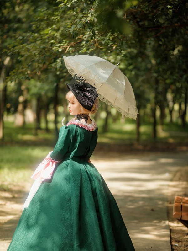 Mrs Pompadour Elegant Vintage Gown One-piece Mrs Pompadour Elegant Vintage Gown One-piece