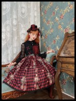 Red Queen Gothic Jumperskirt Red Queen Gothic Jumperskirt