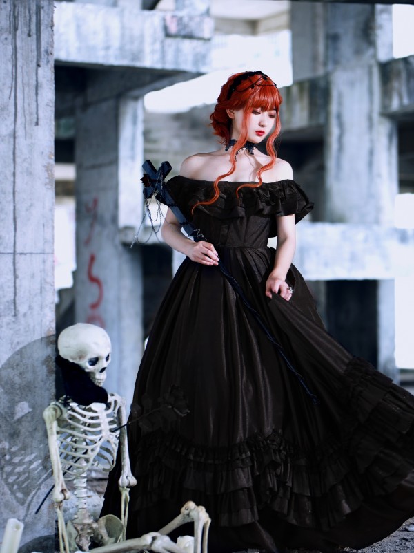 Requiem Gothic Gorgeous Vintage One-piece Requiem Gothic Gorgeous Vintage One-piece