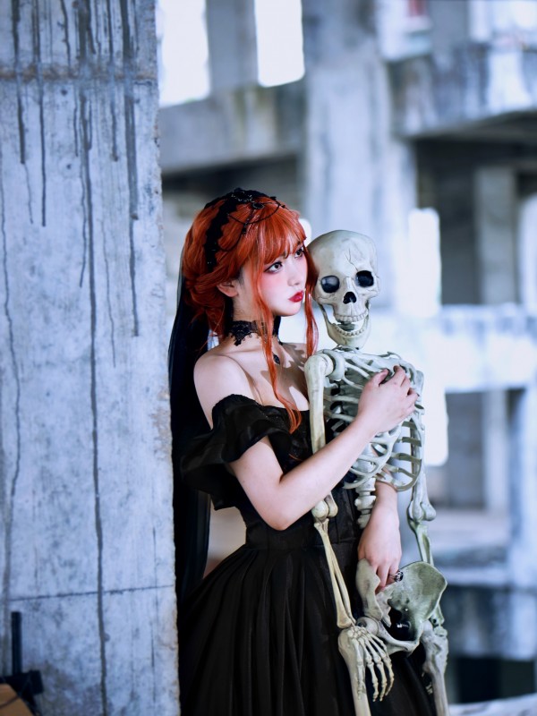 Requiem Gothic Gorgeous Vintage One-piece Requiem Gothic Gorgeous Vintage One-piece