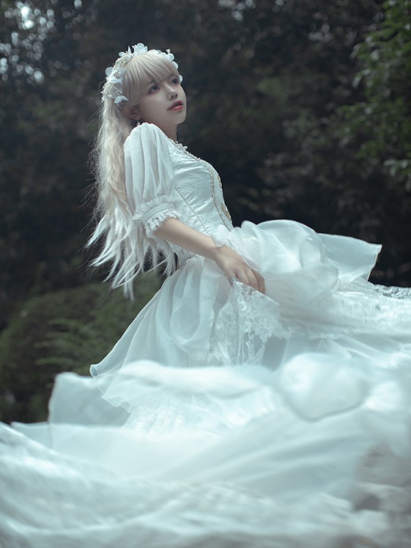 Snow Song Elegant Vintage Wedding One-piece Snow Song Elegant Vintage Wedding One-piece