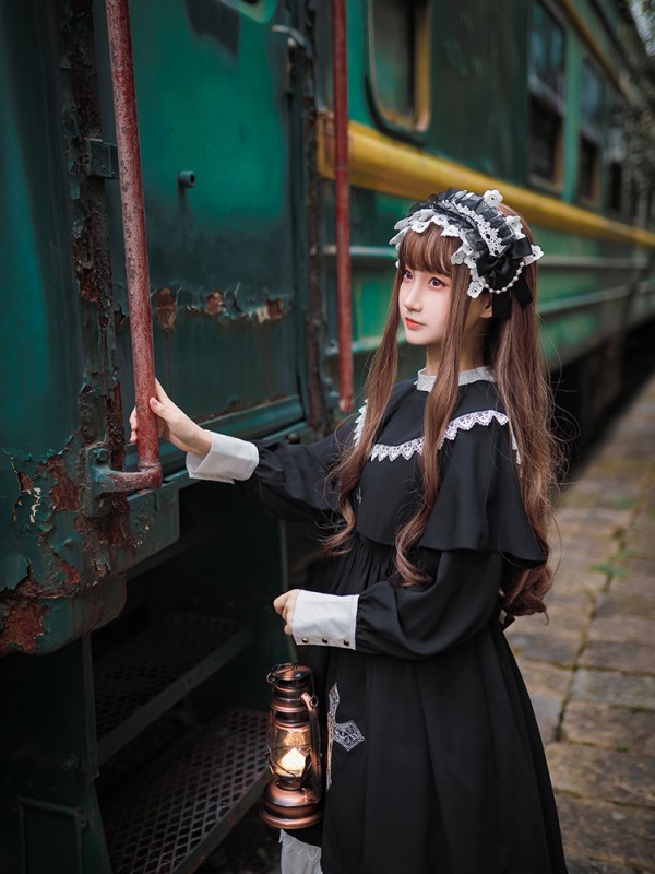Sunday Gothic Nun Style One-piece