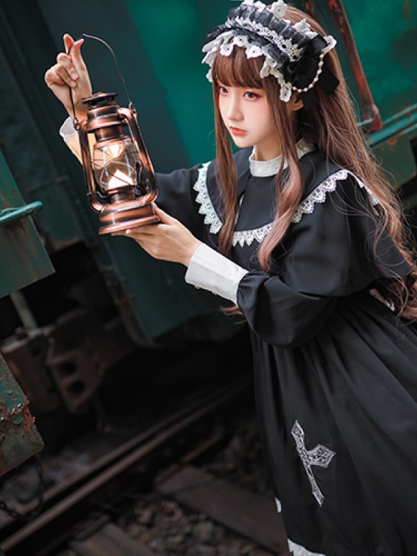 Sunday Gothic Nun Style One-piece