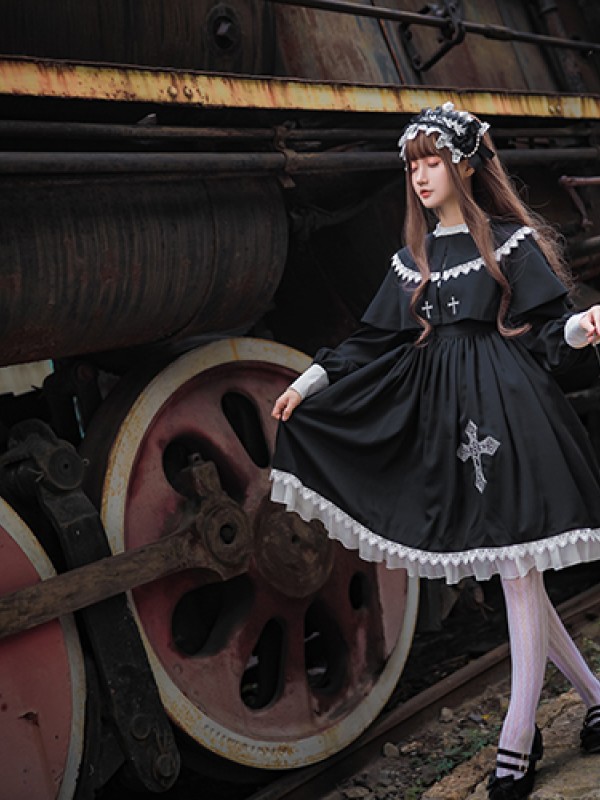 Sunday Gothic Nun Style One-piece