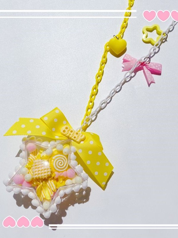 Translucent Five-Pointed Star Pendant Necklace Translucent Five-Pointed Star Pendant Necklace