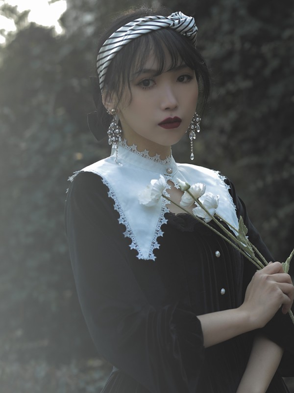 Velvet Nun Detachable Collar One-piece 