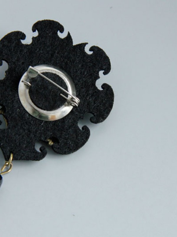 Vintage Black Manmade Diamond Brooch