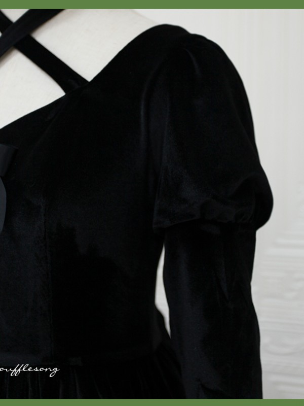 Vivian Velvet Long Sleeve One-piece 